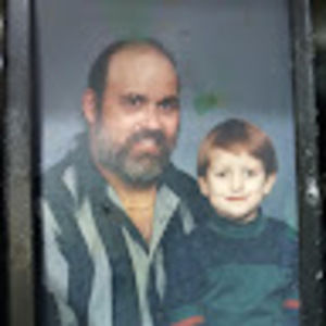 Meet your Posher, Dennis